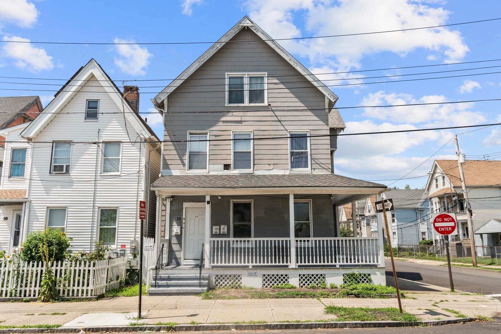 28 Cedar St, New Haven, CT à vendre Photo principale– Image 1 sur 2