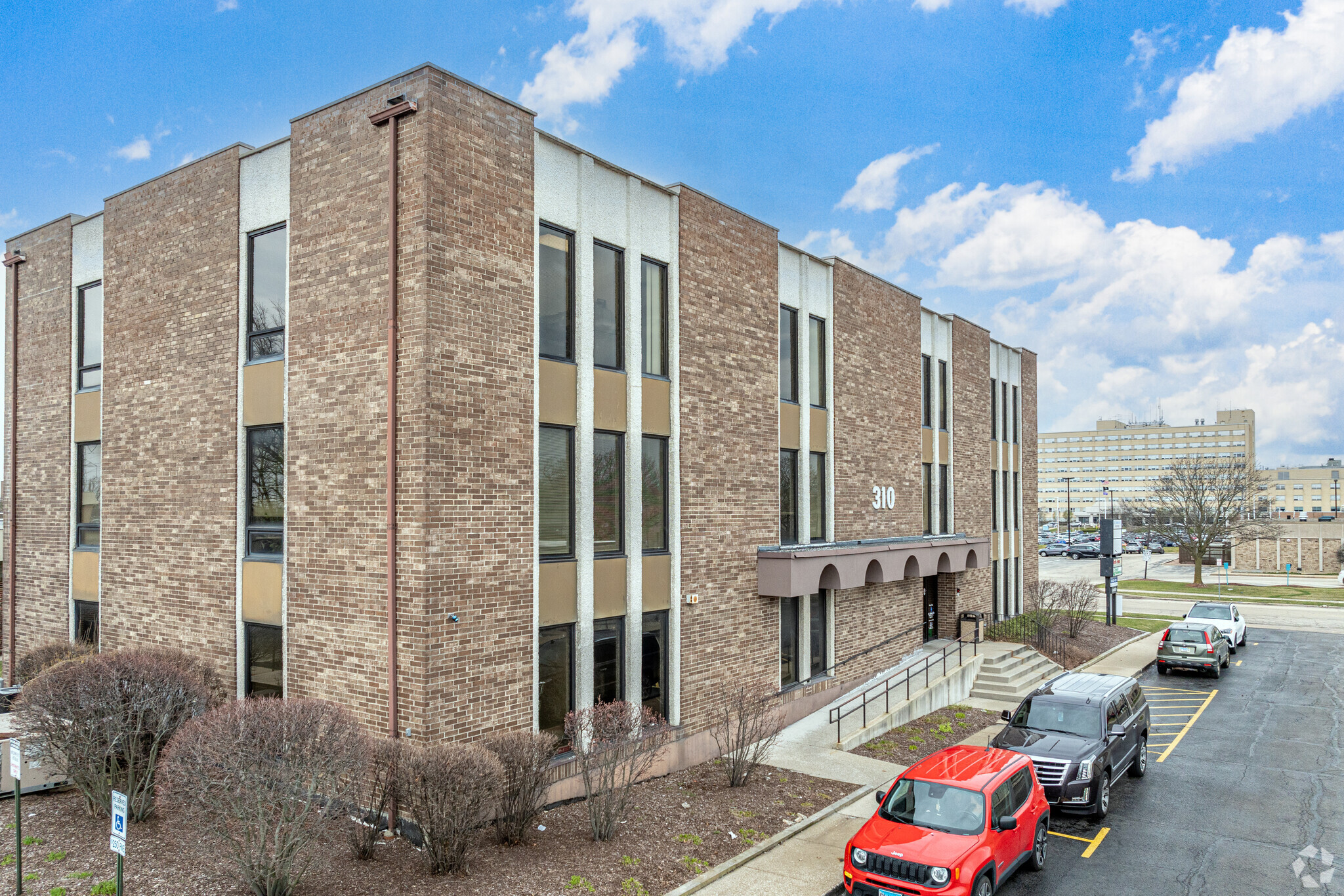 310 N Hammes Ave, Joliet, IL à louer Photo principale– Image 1 sur 6