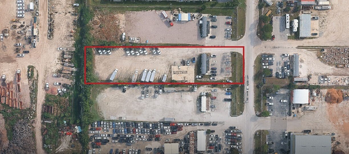 8101 Mainline Pky, Fort Myers, FL à louer Aérien– Image 1 sur 11