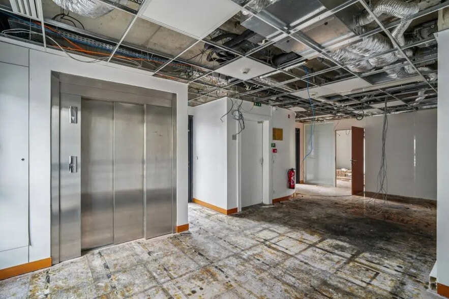 64-70 Avenue Jean Baptiste Clément, Boulogne-Billancourt à louer - Photo de l’immeuble – Image 2 sur 15