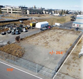 Plus de détails pour 229 33 St NE, Calgary, AB - Terrain à louer