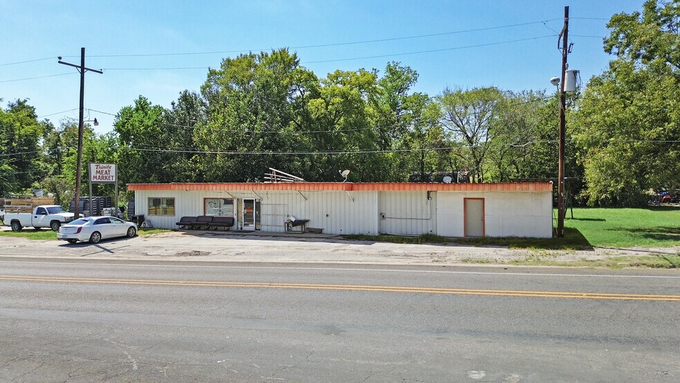 622 N Robb St, Trinity, TX à vendre - Photo de l’immeuble – Image 2 sur 17