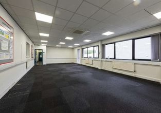 7 Orton Way, Birmingham à louer Photo intérieure– Image 1 sur 3