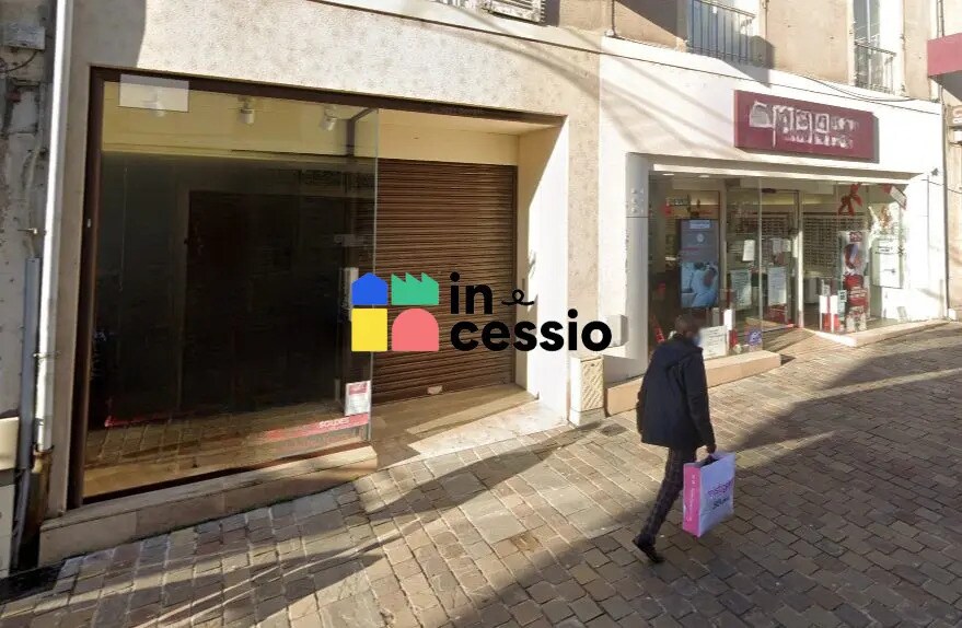 Local commercial dans Le Mans à louer - Photo de l’immeuble – Image 1 sur 5