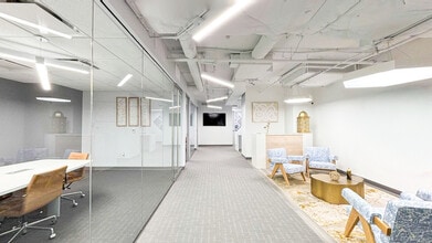 1425 K St NW, Washington, DC à louer Photo intérieure– Image 2 sur 24