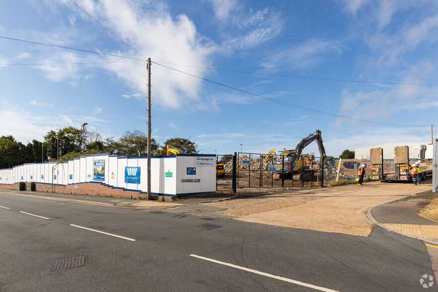 Barnfield Rd, Folkestone à louer - Photo principale – Image 1 sur 3