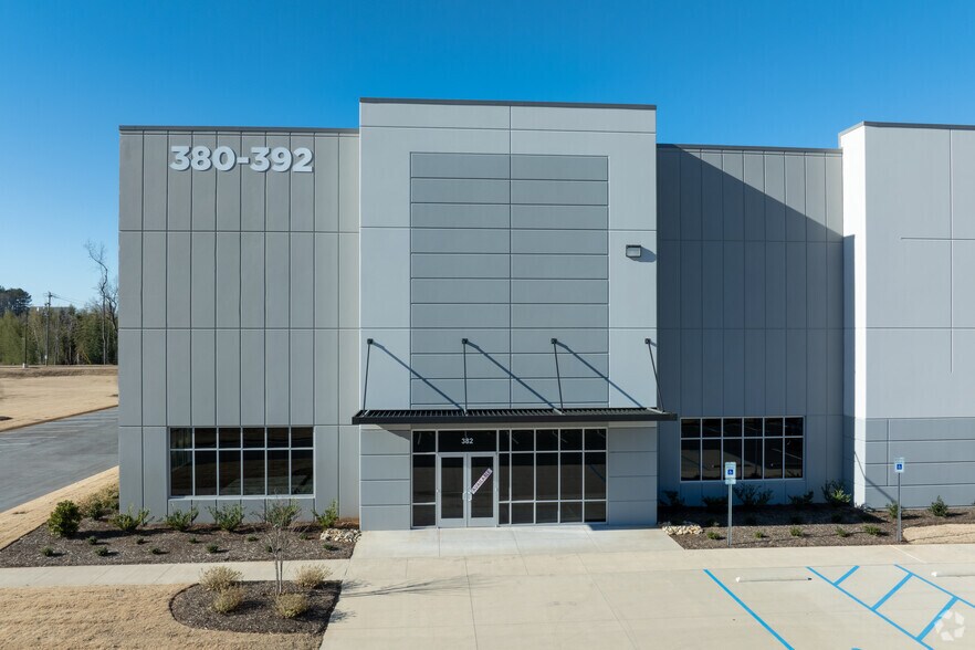 380 John Dodd Rd, Spartanburg, SC à louer - Photo de l’immeuble – Image 3 sur 26