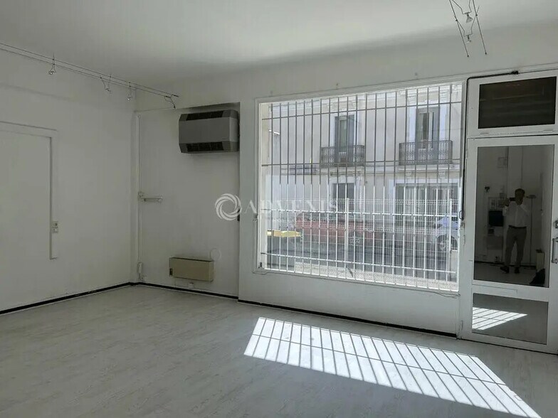 Local commercial dans Montpellier à louer - Photo de l’immeuble – Image 3 sur 4