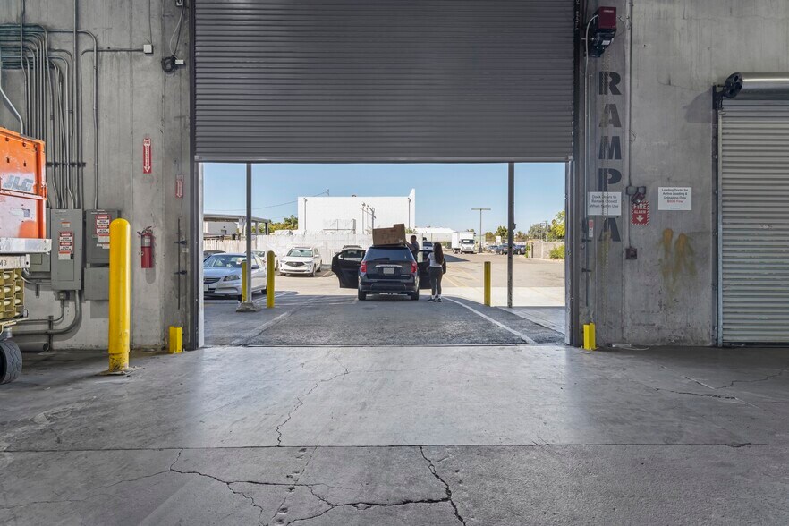 205 E Alma Ave, San Jose, CA à louer - Photo de l’immeuble – Image 3 sur 60