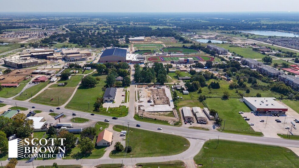 500 Pine Ridge Lane, Aubrey, TX à louer - Photo principale – Image 3 sur 7