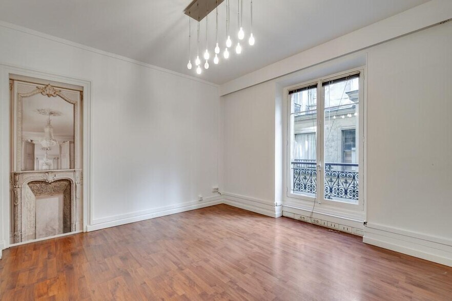 Bureau dans Paris à louer - Photo de l’immeuble – Image 3 sur 7