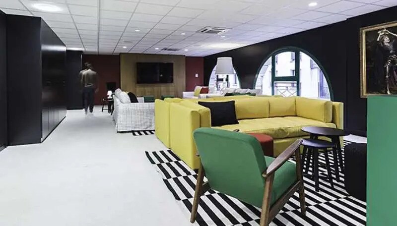 Bureau dans Paris à louer - Photo de l’immeuble – Image 2 sur 13