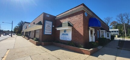 674-682 Broad St, Shrewsbury, NJ à louer Photo de l’immeuble– Image 2 sur 4