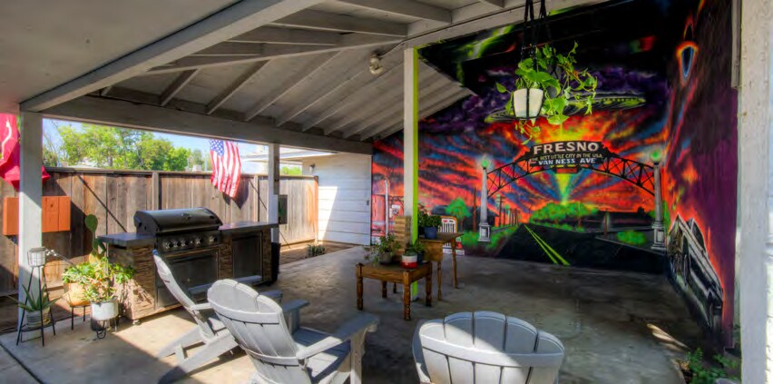 402 N Poplar Ave, Fresno, CA à vendre - Photo intérieure – Image 3 sur 7