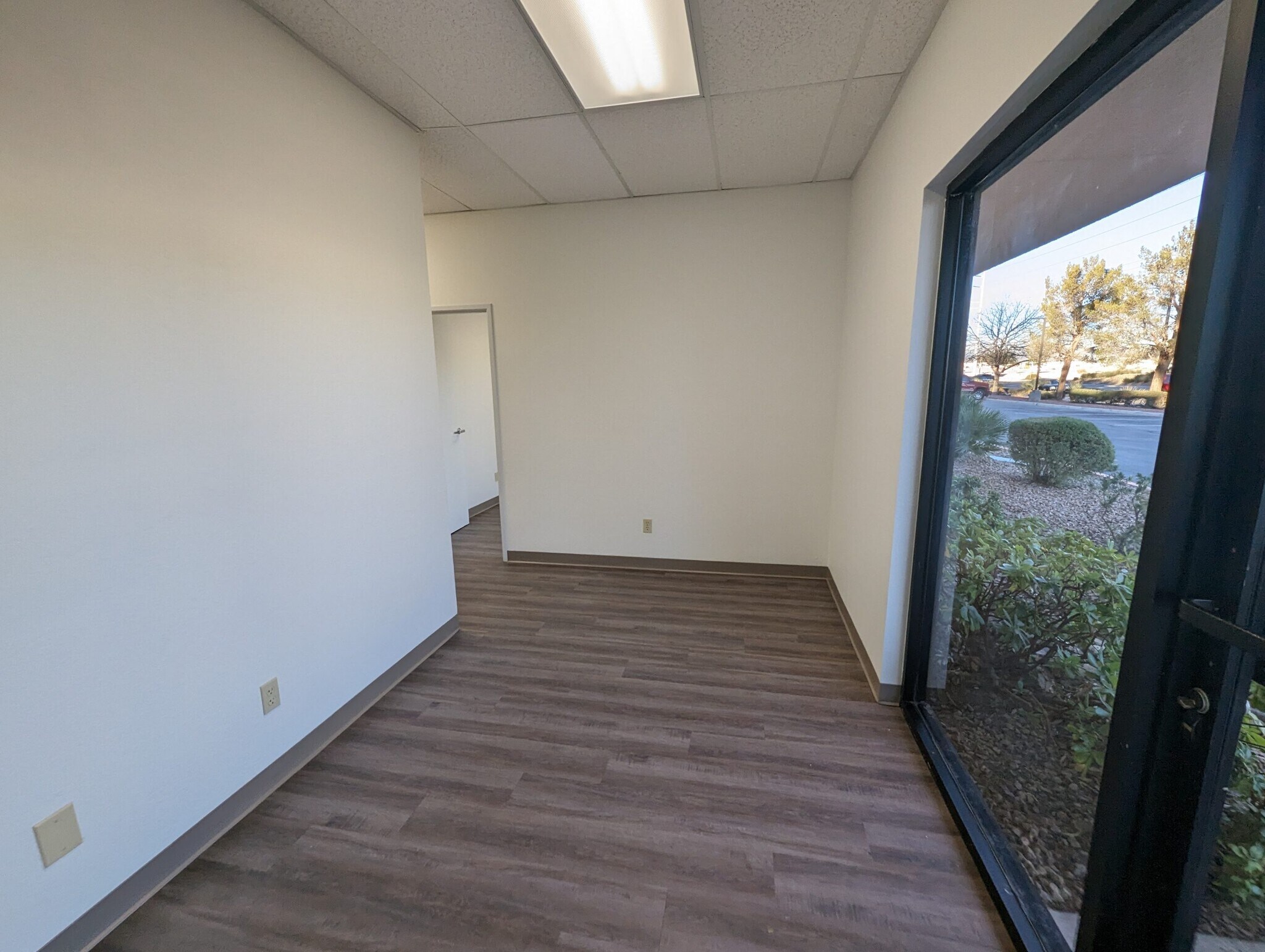 2675 E Patrick Ln, Las Vegas, NV à louer Photo intérieure– Image 1 sur 9