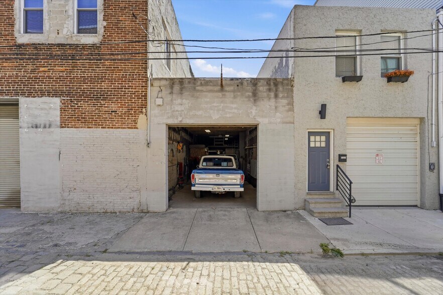 1328 S 20th St, Philadelphia, PA à vendre - Photo de l’immeuble – Image 2 sur 28