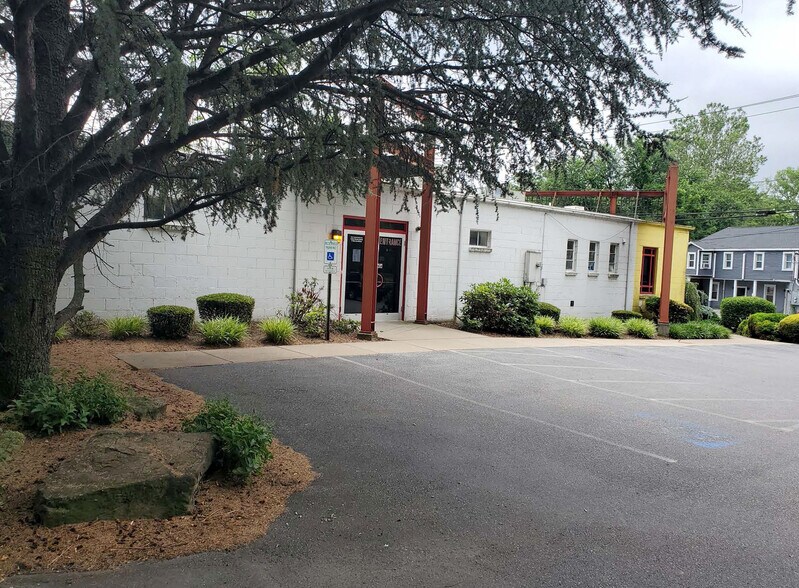 4122 Nazareth Pike, Bethlehem, PA à vendre - Photo de l’immeuble – Image 2 sur 6