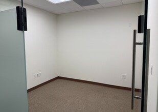 9777 Wilshire Blvd, Beverly Hills, CA à louer Photo intérieure– Image 1 sur 1