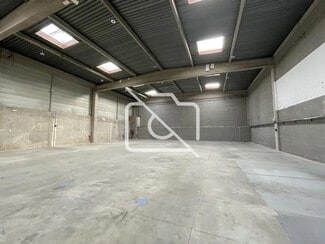 Plus de détails pour Industriel/Logistique à louer