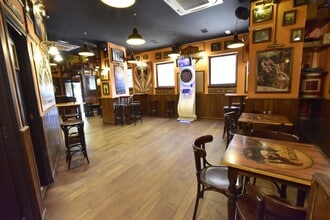 Local commercial dans Madrid, Madrid à louer Photo intérieure– Image 2 sur 13