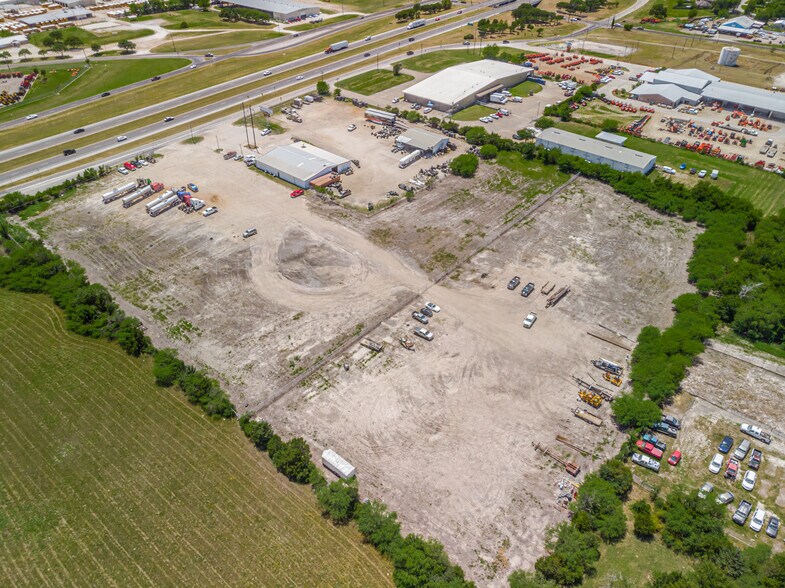 2912 E Bypass SH 6, Bryan, TX à louer - Photo de l’immeuble – Image 2 sur 3