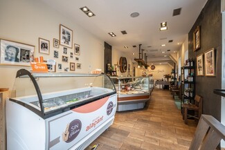 Plus de détails pour Local commercial à louer