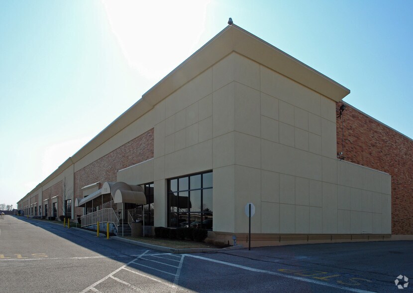 7125 Industrial Rd, Florence, KY à louer - Photo de l’immeuble – Image 3 sur 6