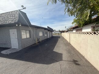 Plus de détails pour 1500 E Sahara Ave, Las Vegas, NV - Bureau à vendre