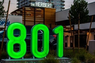Plus de détails pour 801 S Main St, Las Vegas, NV - Bureau à vendre