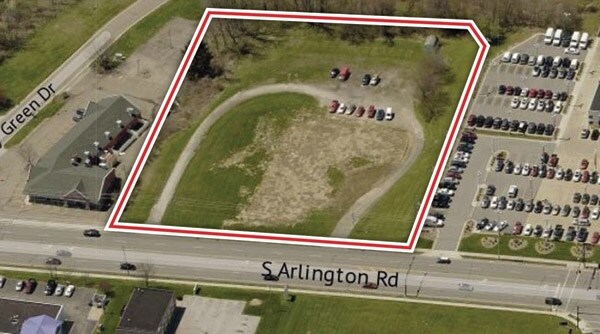 3418 S Arlington Rd, Akron, OH à louer Photo principale– Image 1 sur 3