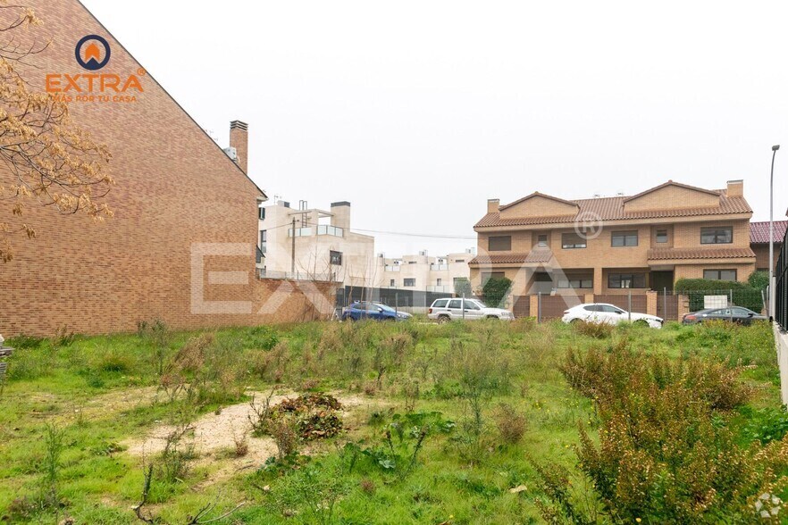 Terrain dans Madrid, Madrid à vendre - Photo de l’immeuble – Image 3 sur 7