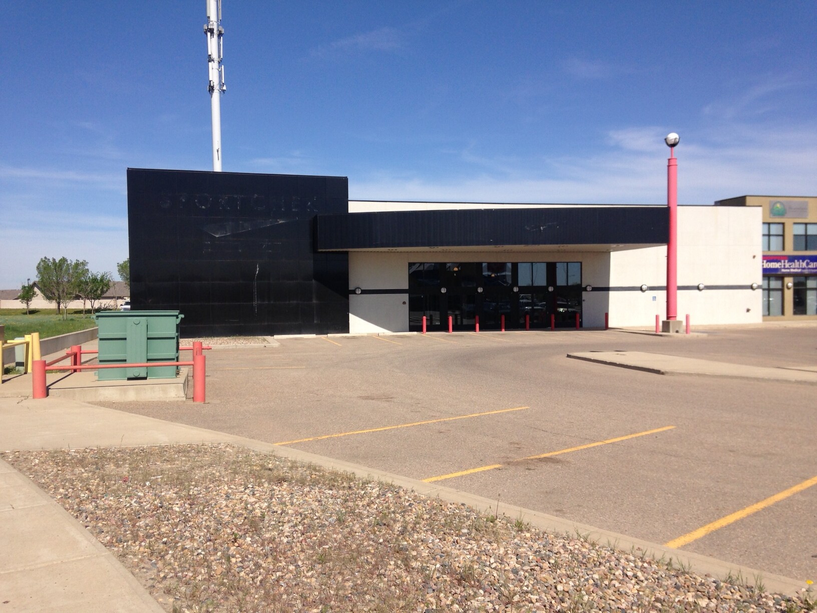 46 Carry Dr SE, Medicine Hat, AB à louer Photo de l’immeuble– Image 1 sur 4