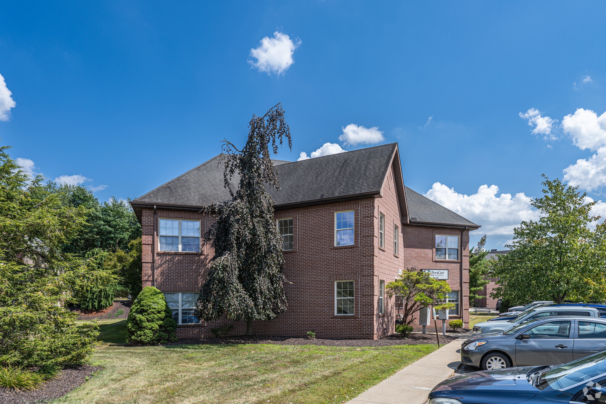 159 Waterdam Rd, Canonsburg, PA à louer Photo principale– Image 1 sur 9