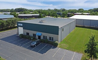 Plus de détails pour 1760 Commerce Dr, Montgomery, IL - Industriel/Logistique à louer