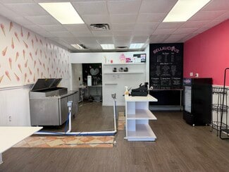 Plus de détails pour 36 Beach Rd, Monmouth Beach, NJ - Local commercial à louer