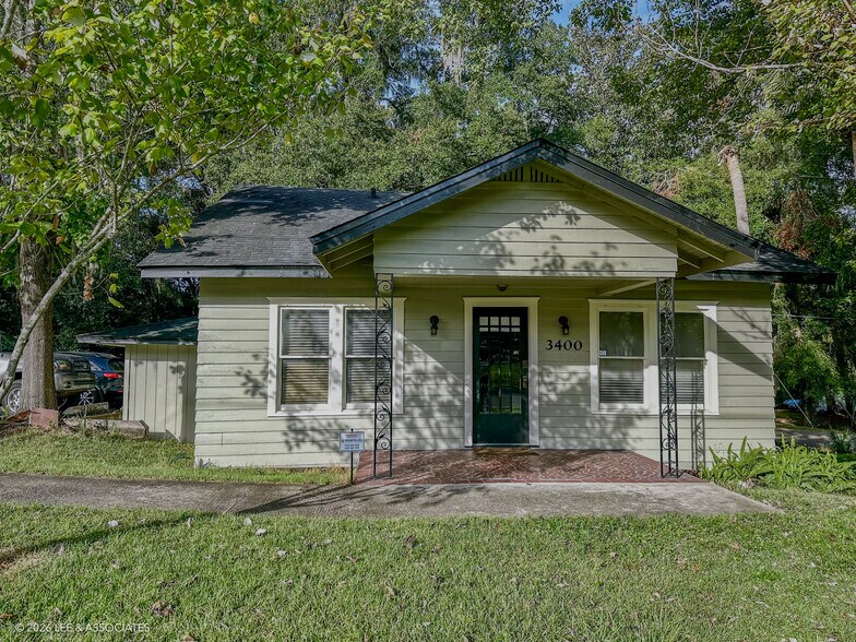 3400 NW 13th St, Gainesville, FL à vendre - Photo de l’immeuble – Image 2 sur 15