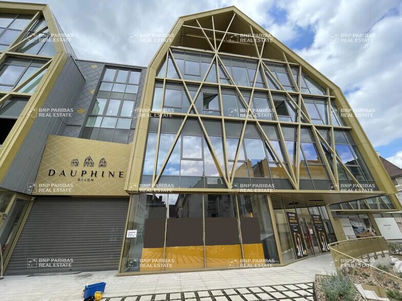 13 Rue Dauphine, Dijon à louer - Photo de l’immeuble – Image 2 sur 9