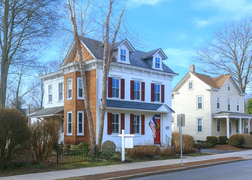 234 S State St, Newtown, PA à vendre - Photo de l’immeuble – Image 2 sur 19