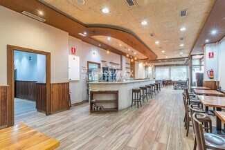 Plus de détails pour Local commercial à louer