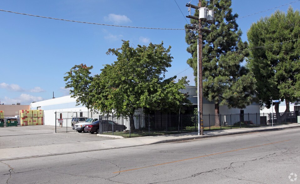 21520 Strathern St, Canoga Park, CA à louer - Aérien – Image 2 sur 13