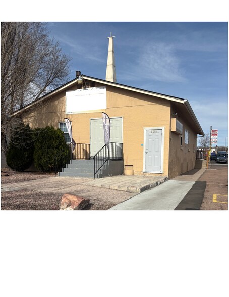628 N Circle Dr, Colorado Springs, CO à vendre - Photo principale – Image 1 sur 1