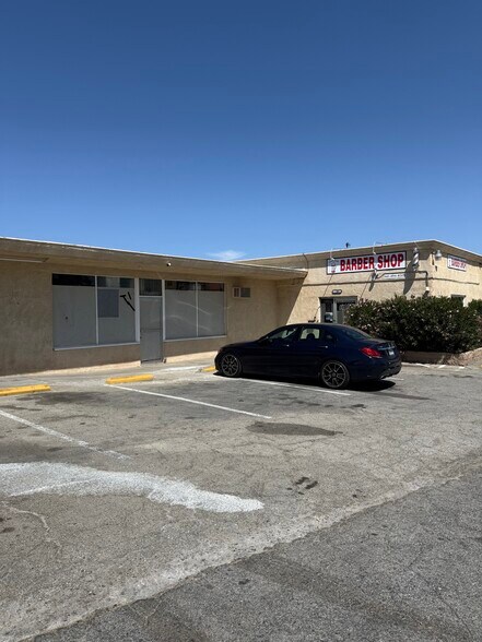 101 W Avenue I, Lancaster, CA à vendre - Photo de l’immeuble – Image 3 sur 32