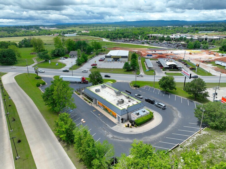 1111 US-62, Harrison, AR à louer - Photo de l’immeuble – Image 3 sur 4