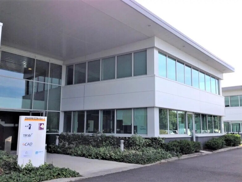 Bureau dans Labège à louer - Photo de l’immeuble – Image 3 sur 8