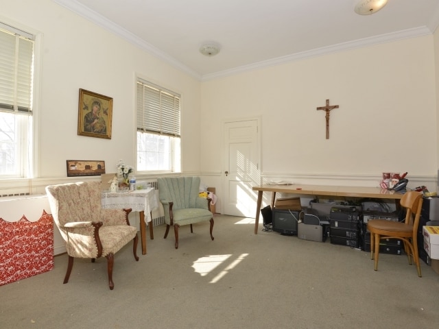 260 S Wellwood Ave, Lindenhurst, NY à vendre - Photo intérieure – Image 3 sur 15