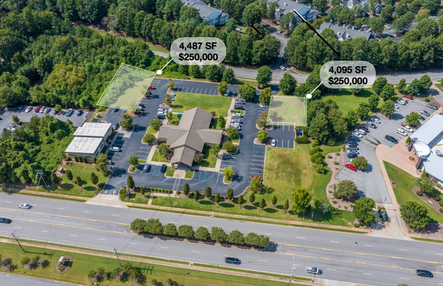 369 Woodruff Rd, Greenville, SC à vendre - Photo de l’immeuble – Image 2 sur 3