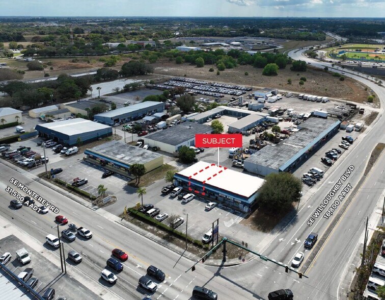464-494 SE Monterey Rd, Stuart, FL à louer - Photo de l’immeuble – Image 2 sur 7