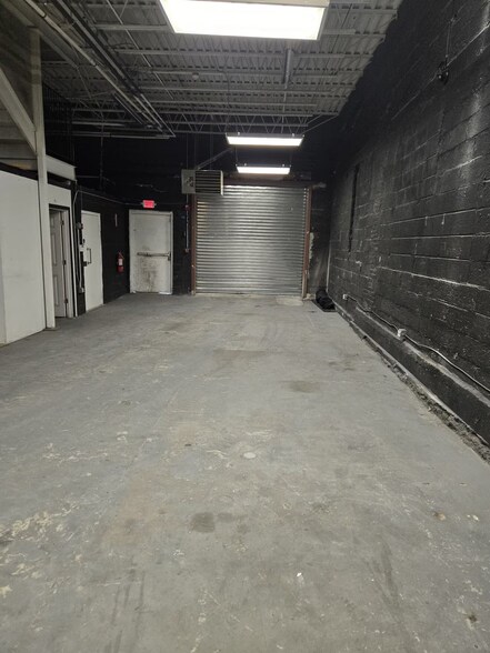 100-104 Lexington Ave, Passaic, NJ à louer - Photo de l’immeuble – Image 3 sur 12