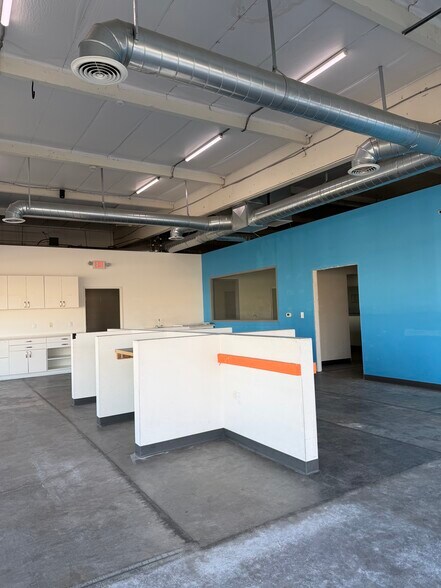 18837 Hawthorne Blvd, Torrance, CA à louer - Photo intérieure – Image 3 sur 10