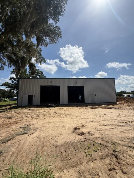 12142 County 484 Hwy, Belleview, FL à vendre - Photo de l’immeuble – Image 1 sur 11